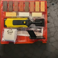 Laminate Floor And Furniture